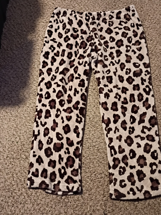 Joyspun Other - Leopard-Print Fleece Pajama Pants - Cream and Brown